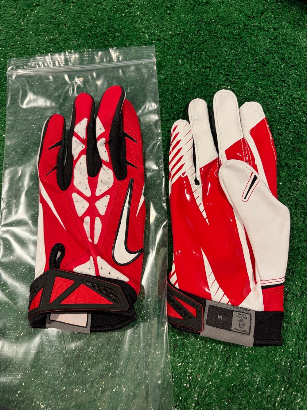 NEW NIKE VAPOR JET 2.0 WR FOOTBALL GLOVES